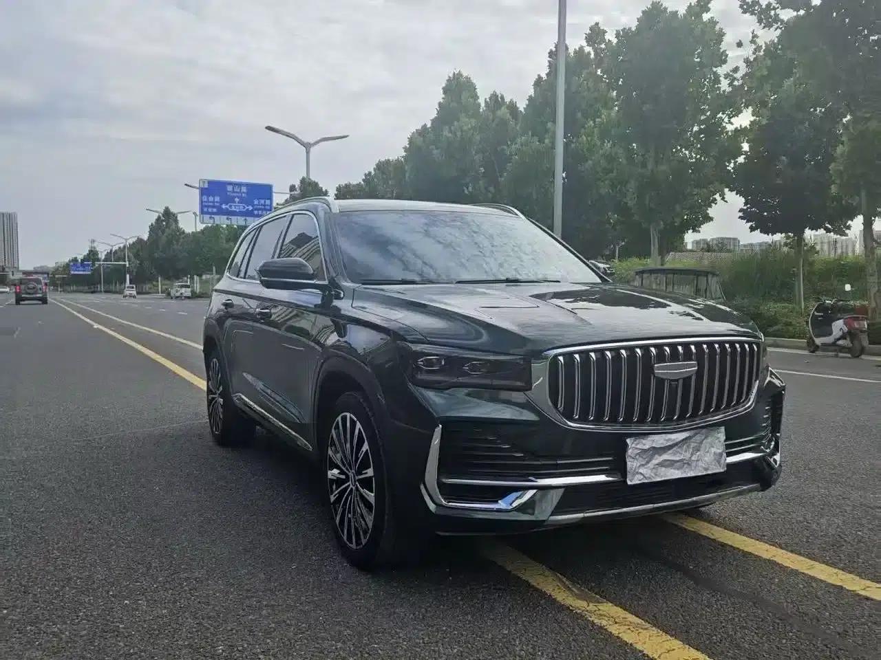 Geely Xingyue L 2025 Oriental Radiance 2.0TD Automatic Star Edition — миниатюра 2
