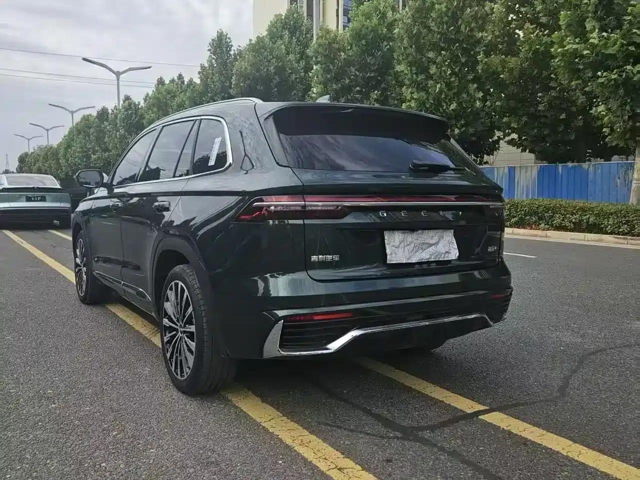 Geely Xingyue L 2025 Oriental Radiance 2.0TD Automatic Star Edition — миниатюра 8