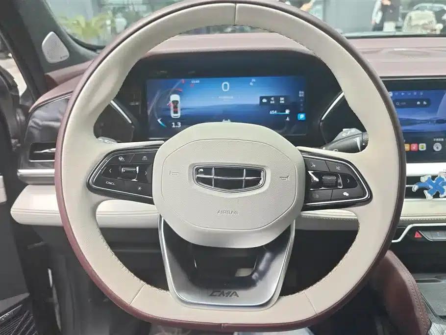 Geely Xingyue L 2023 2.0TD High-Power Automatic Two-Wheel Drive Flagship Edition — миниатюра 15