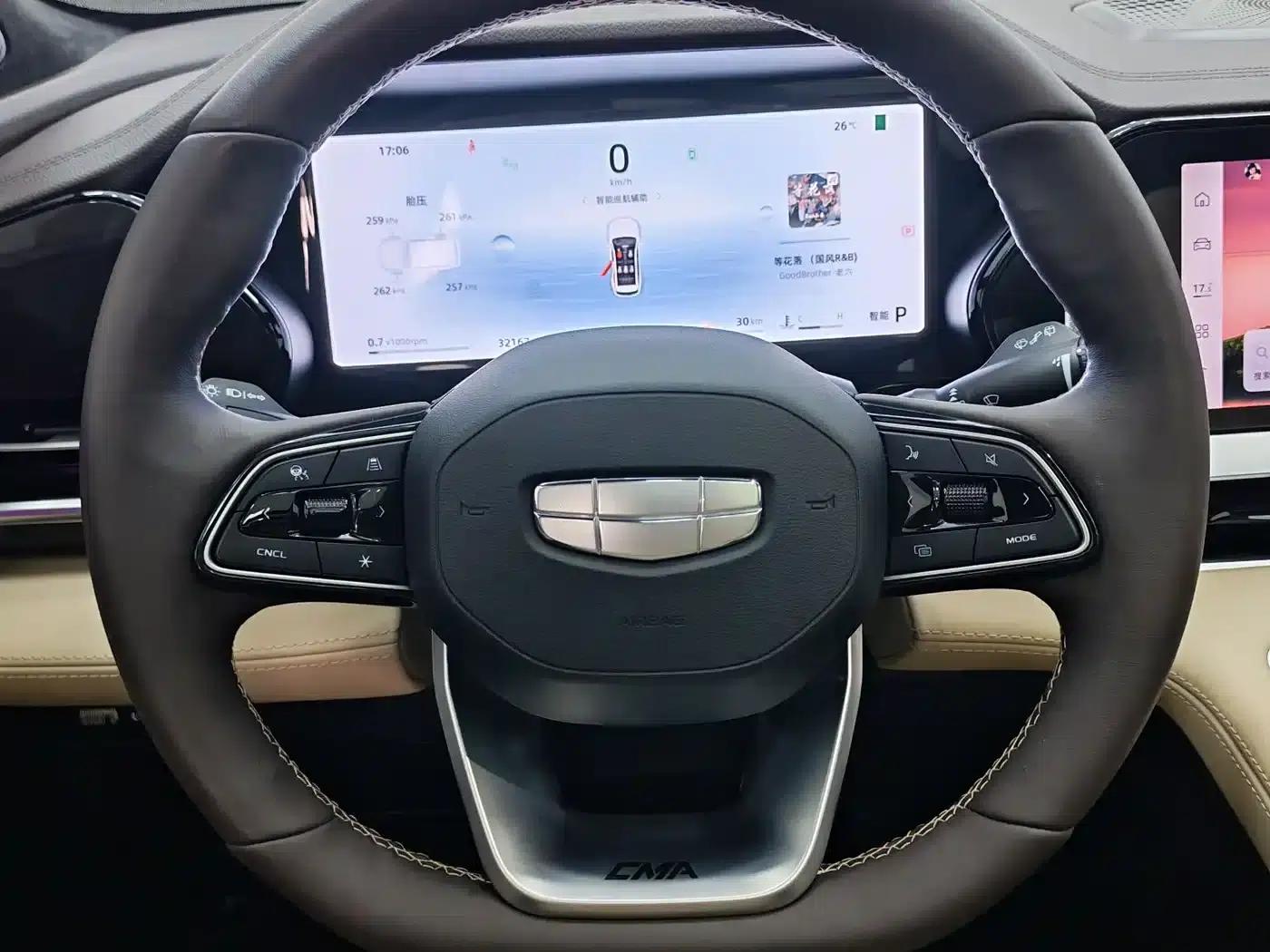 Geely Xingyue L 2025 Oriental Radiance 2.0TD Automatic Star Edition — миниатюра 11