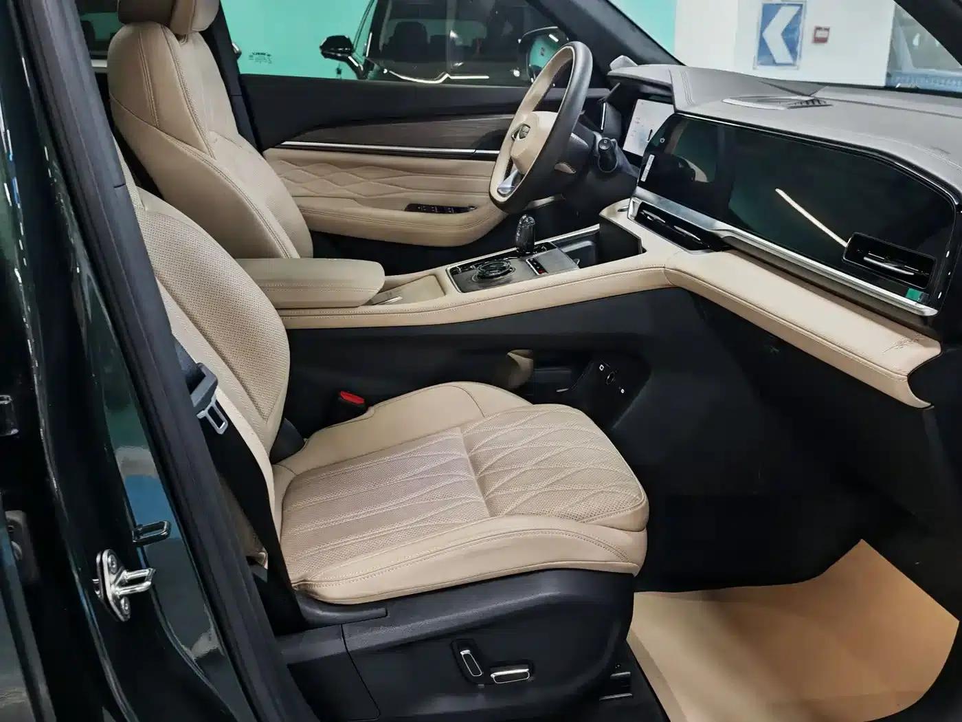 Geely Xingyue L 2025 Oriental Radiance 2.0TD Automatic 4WD Moon Gazing Edition — миниатюра 13