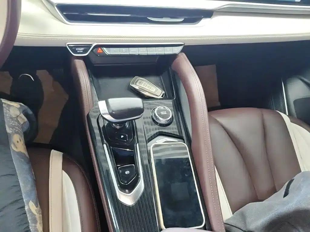 Geely Xingyue L 2021 2.0TD DCT EVO 2WD Premium Edition — миниатюра 14