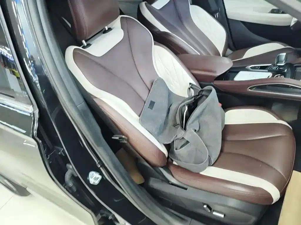 Geely Xingyue L 2021 2.0TD DCT EVO 2WD Premium Edition — миниатюра 25