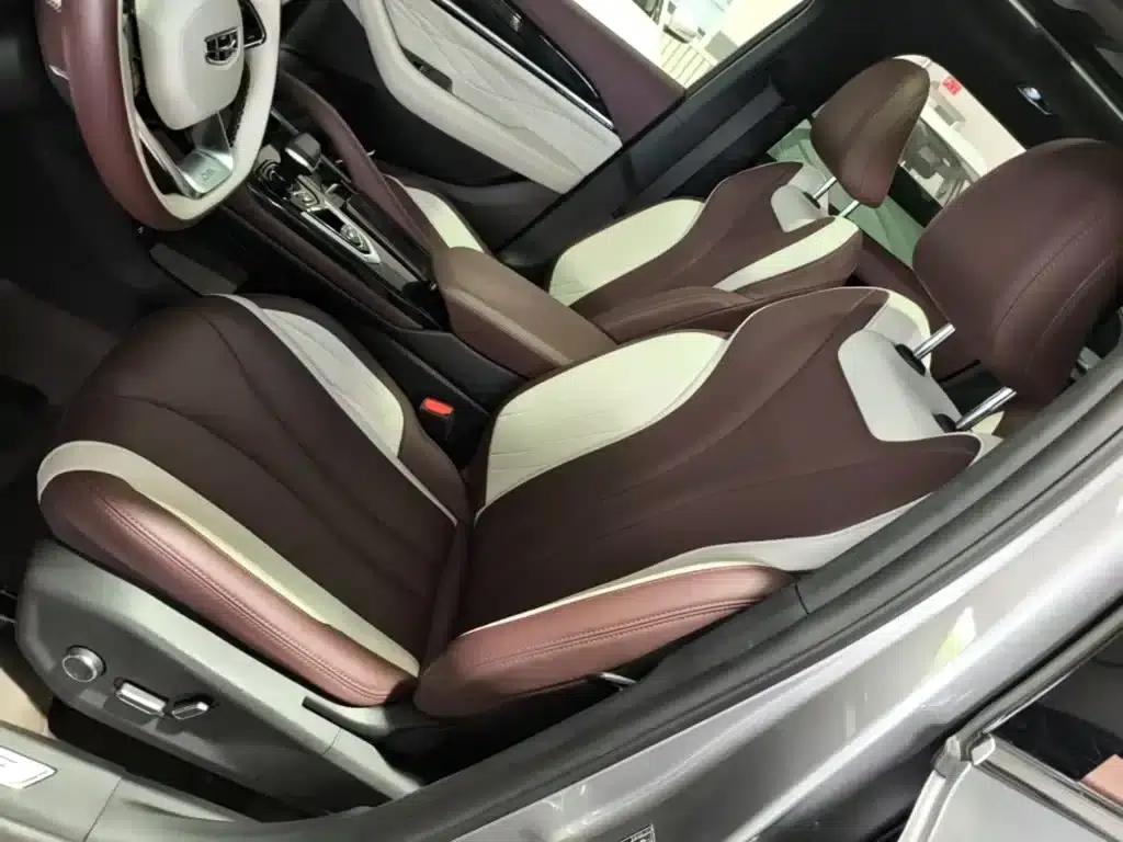Geely Xingyue L 2024 2.0TD High-Power Automatic Two-Wheel Drive Cloud Edition — миниатюра 15