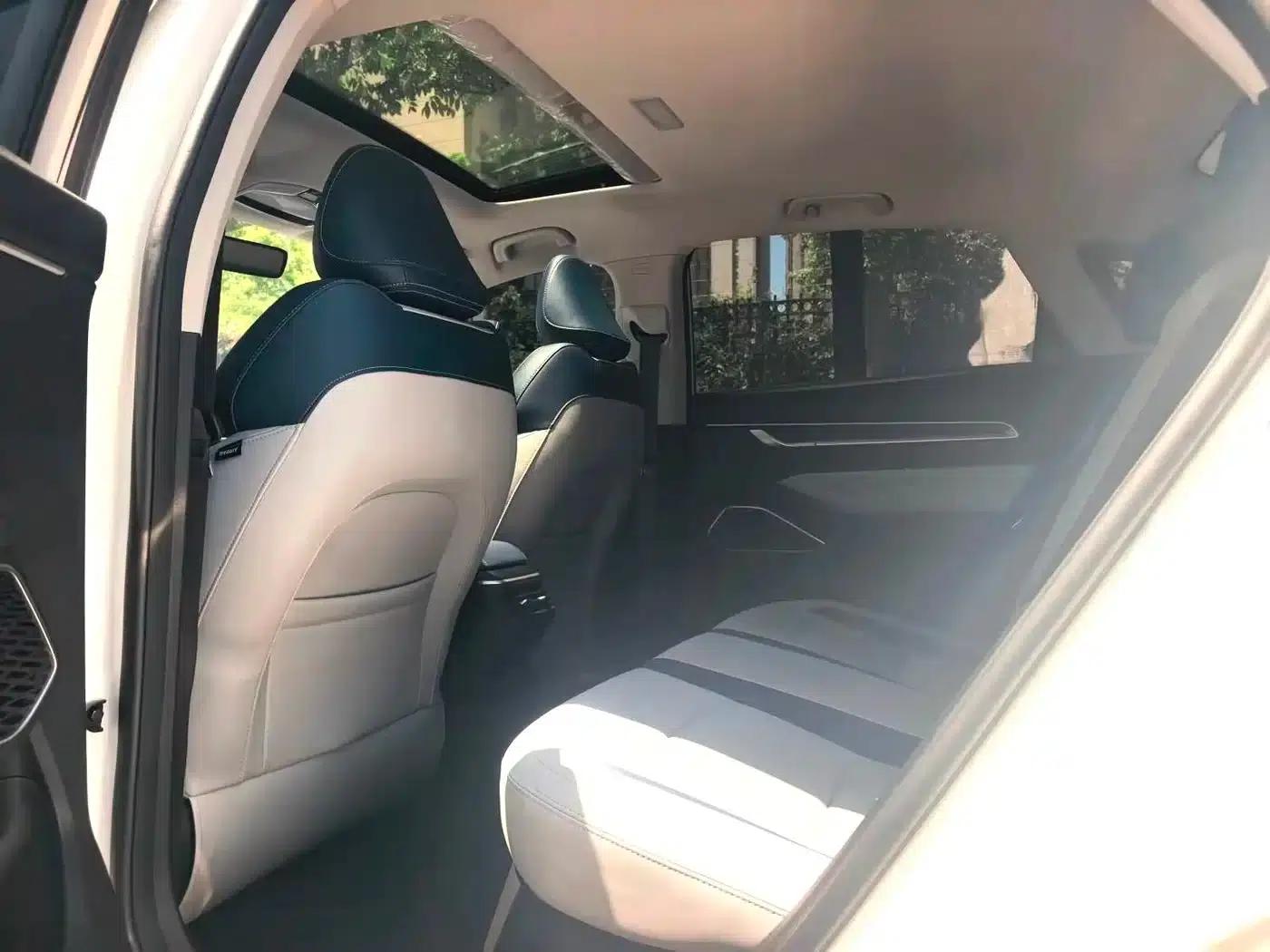 Geely Emgrand 2022 4th Generation 1.5L CVT Premium — миниатюра 6