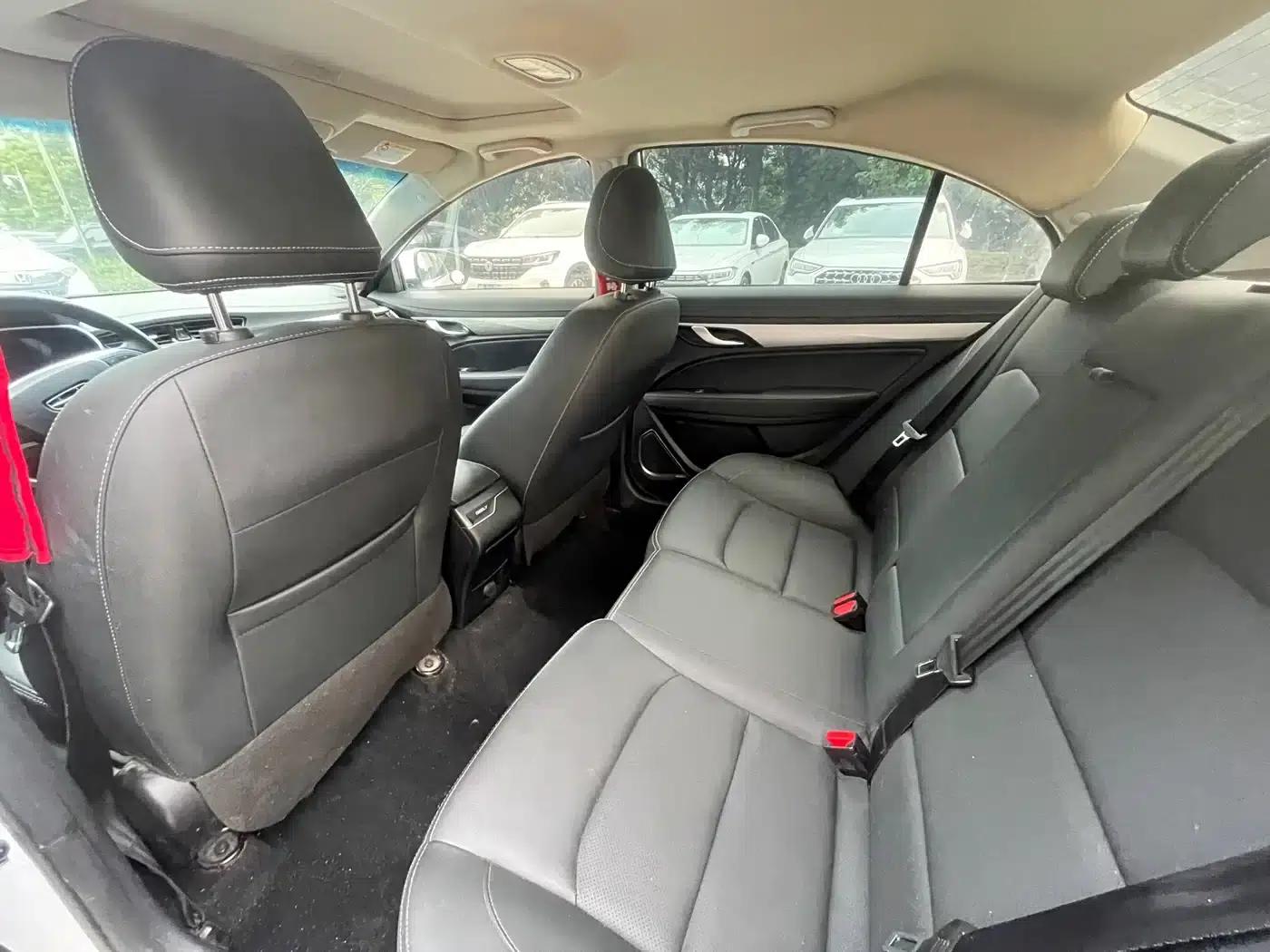 Geely Emgrand 2020 1.5L CVT Upward Edition — миниатюра 12