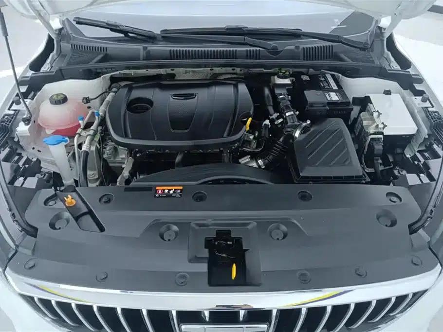 Geely Emgrand 2025 4th Generation 1.5L CVT Dragon Edition — миниатюра 10