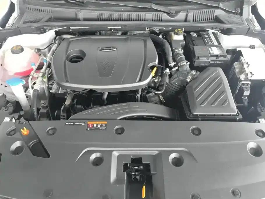 Geely Emgrand 2025 4th Generation 1.5L CVT Flagship Edition — миниатюра 10