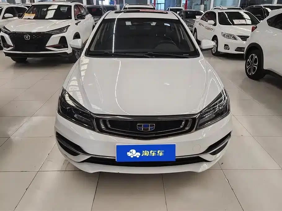 Geely Emgrand 2018 1.5L Manual Upward Connected Edition — миниатюра 2