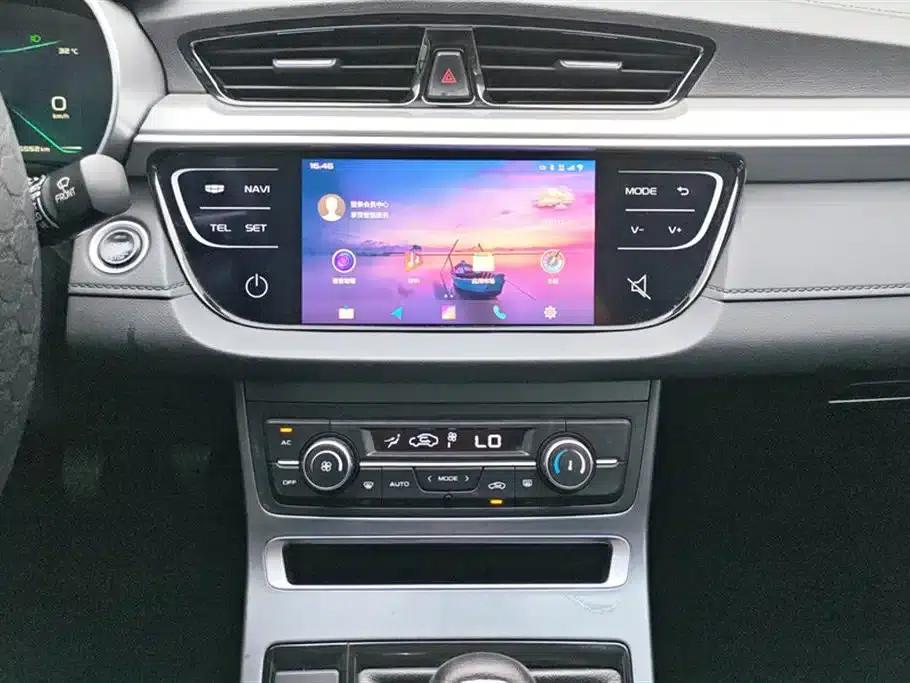 Geely Emgrand 2020 1.5L Manual Upgrade Edition — миниатюра 13