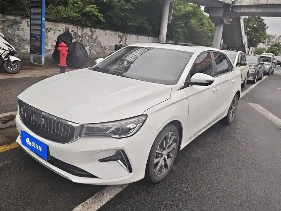 Geely Emgrand 2023 4th Generation Champion Edition 1.5L CVT Premium — миниатюра 1