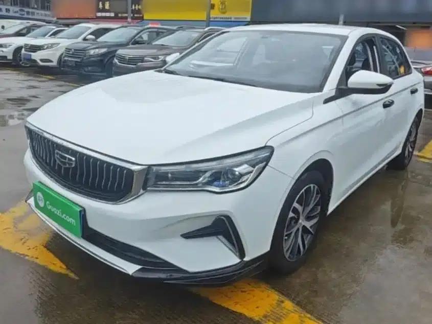 Geely Emgrand 2022 Generation 4 1.5L Manual Deluxe — миниатюра 2