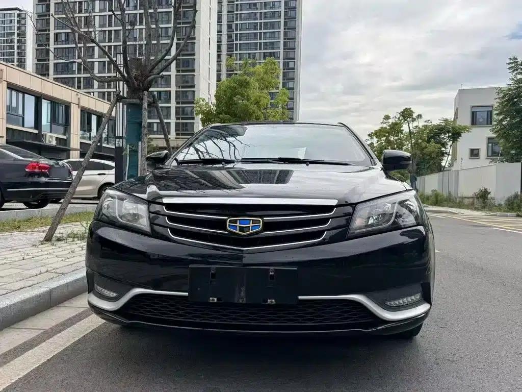 Geely Emgrand 2015 Sedan 1.3T Manual Upgrade Edition — миниатюра 3