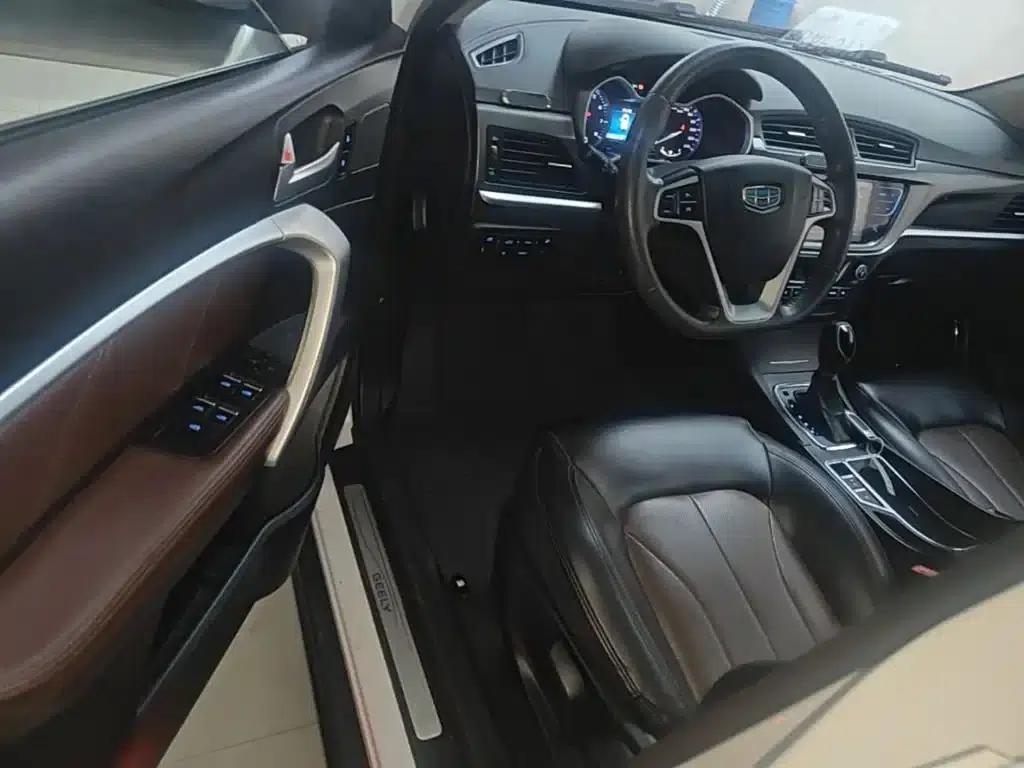 Geely Emgrand 2017 Hatchback RS Million Edition 1.5L CVT Upward Version — миниатюра 16