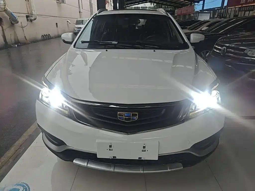 Geely Emgrand 2017 Hatchback RS Million Edition 1.5L CVT Upward Version — миниатюра 3