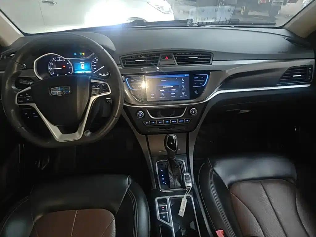 Geely Emgrand 2017 Hatchback RS Million Edition 1.5L CVT Upward Version — миниатюра 10