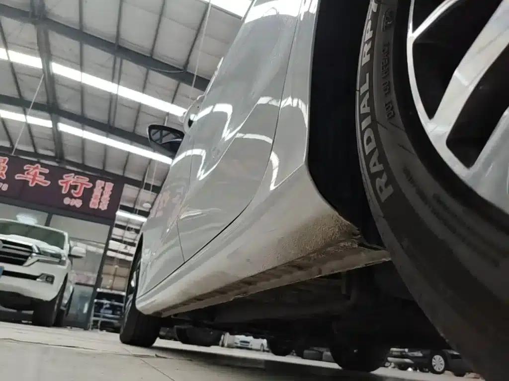 Geely Emgrand 2025 4th Generation 1.5L CVT Dragon Edition — миниатюра 22