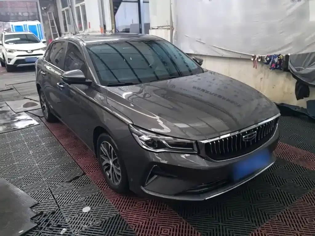 Geely Emgrand 2023 4th Generation Champion Edition 1.5L CVT Luxury — миниатюра 4