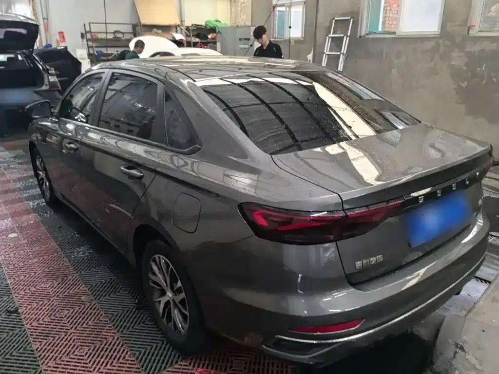 Geely Emgrand 2023 4th Generation Champion Edition 1.5L CVT Luxury — миниатюра 5