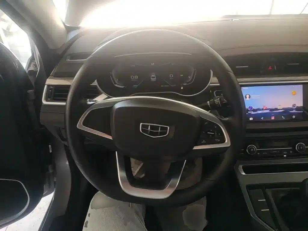 Geely Emgrand 2019 Leading Edition 1.5L Manual Upward Connected Model (China VI Emission Standard) — миниатюра 11