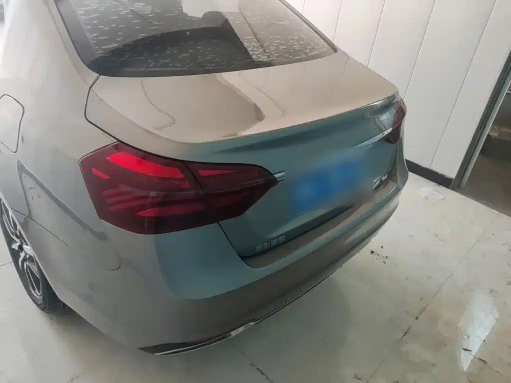 Geely Emgrand 2019 Leading Edition 1.5L Manual Upward Connected Model (China VI Emission Standard) — миниатюра 6