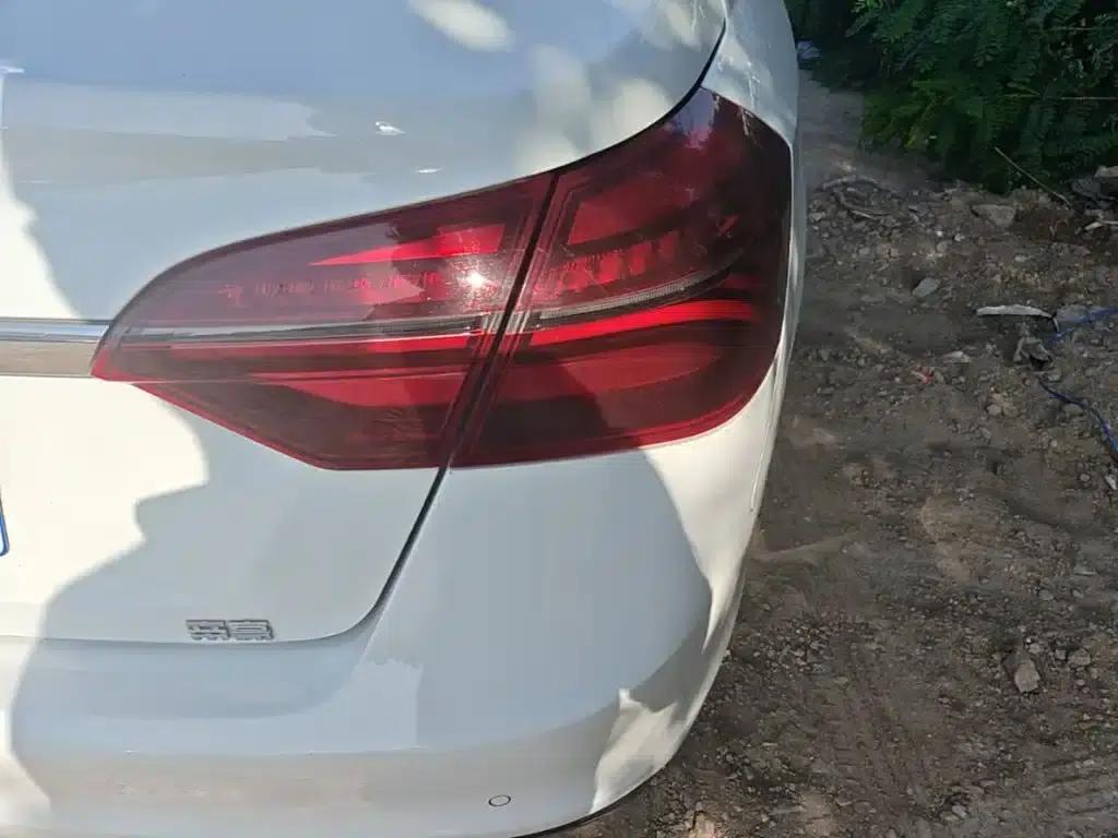 Geely Emgrand 2019 Leading Edition 1.5L Manual Upward Asian Games Edition (National VI Emission Standard) — миниатюра 8