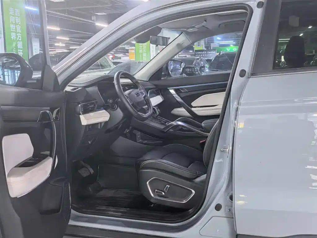 Geely Boyue 2022 Model Boyue X 1.8TD DCT Smart Supreme Edition — миниатюра 9