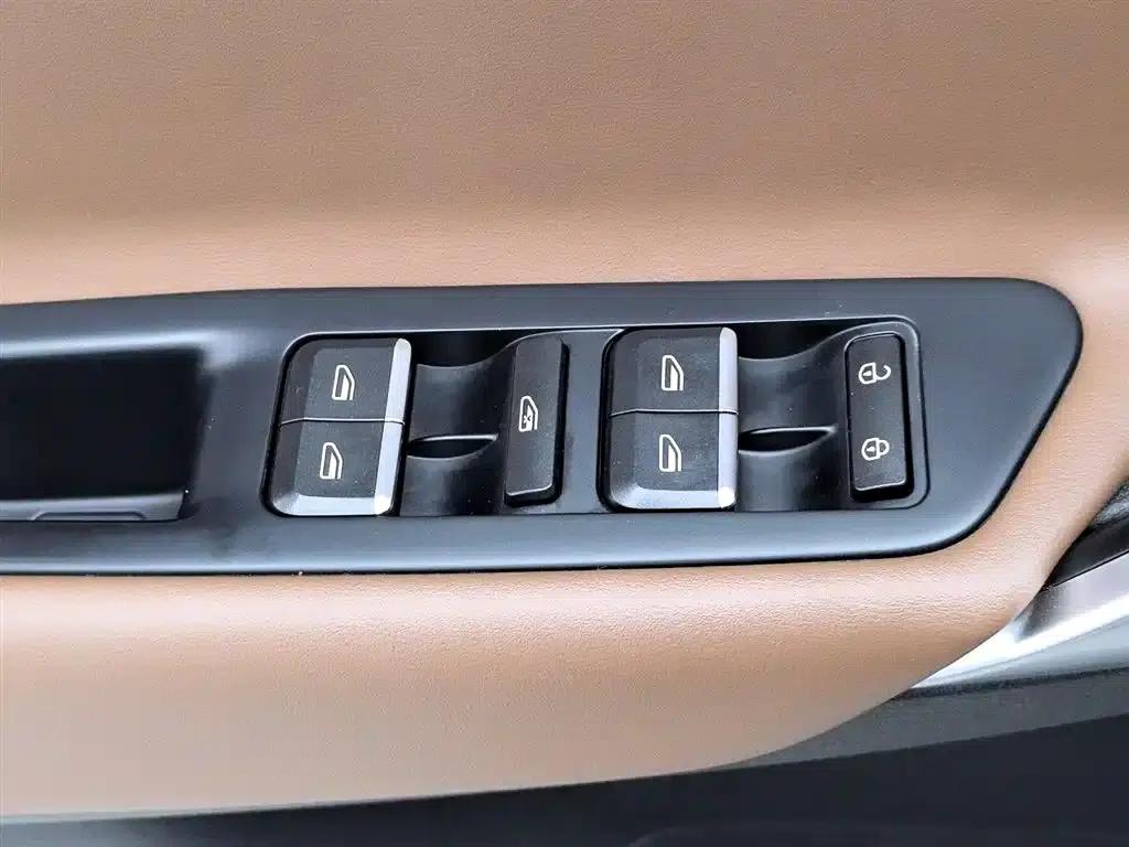 Geely Boyue 2016 1.8TD Automatic Smart Edition — миниатюра 9
