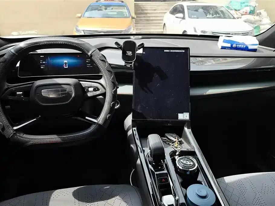 Geely Boyue 2024 1.5TD Dragon Edition — миниатюра 12