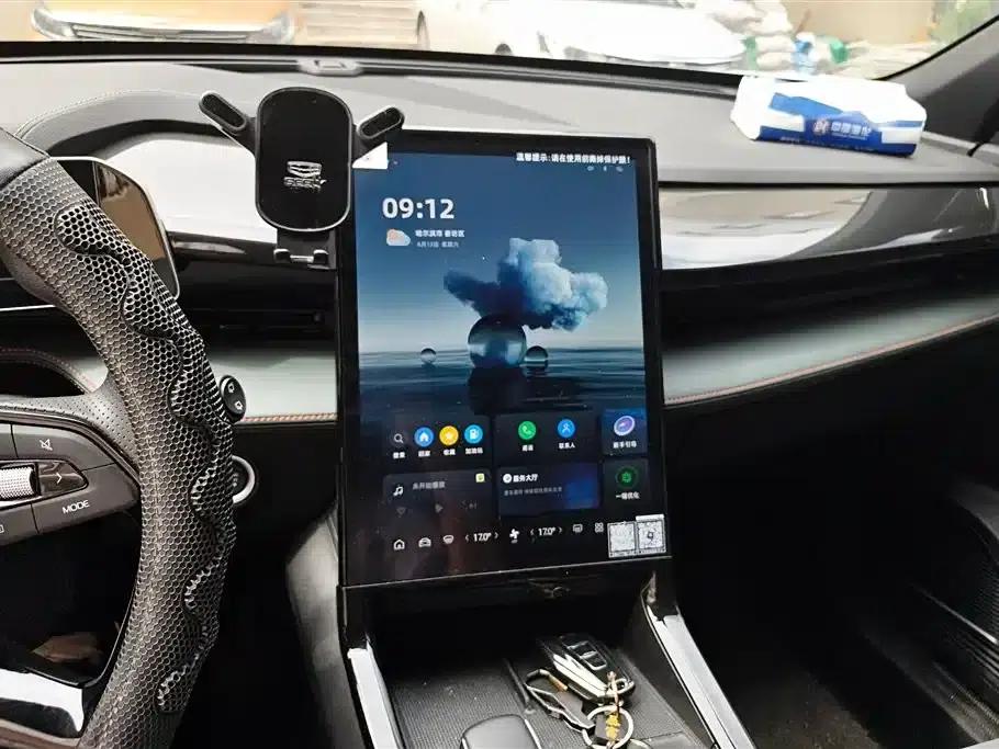 Geely Boyue 2024 1.5TD Dragon Edition — миниатюра 13