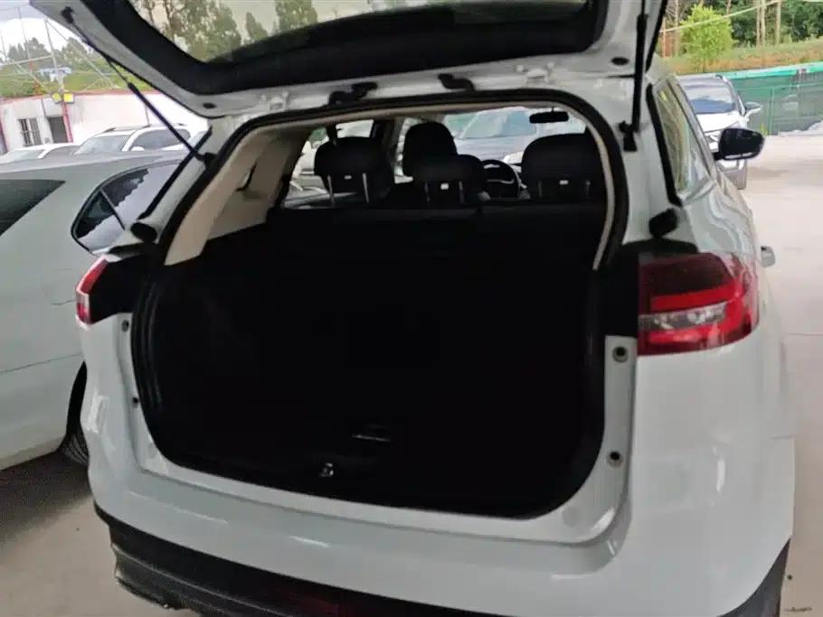 Geely Boyue 2016 1.8TD Automatic Intelligent Connectivity Model — миниатюра 4