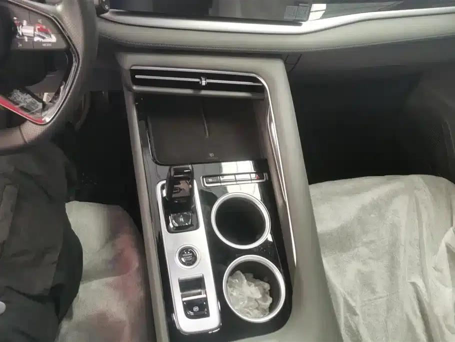 Geely Boyue 2026 1.5TD - Aspirational — миниатюра 16