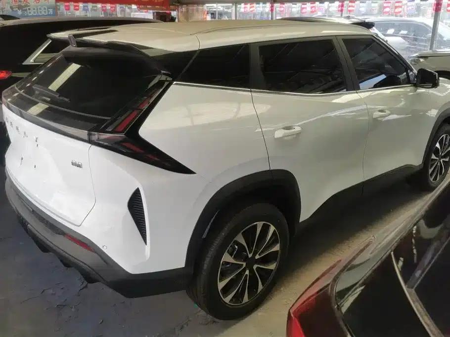 Geely Boyue 2026 1.5TD - Aspirational — миниатюра 3