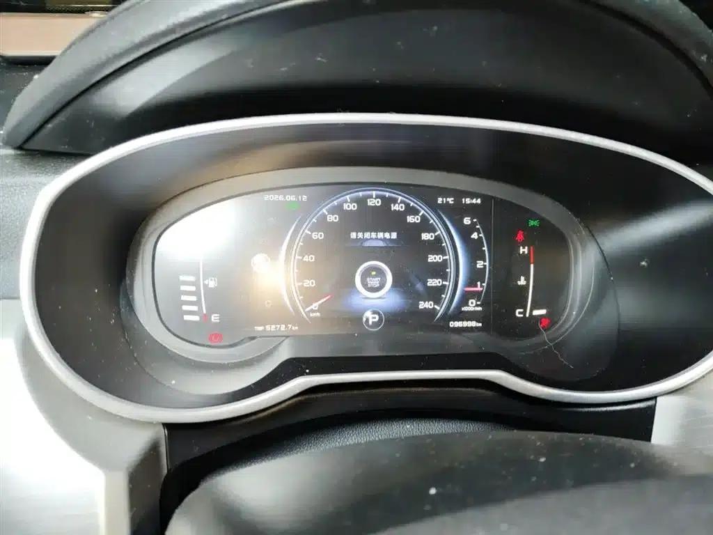 Geely Boyue 2018 1.8TD Automatic AWD Smart Supreme 4G Connected Edition — миниатюра 7