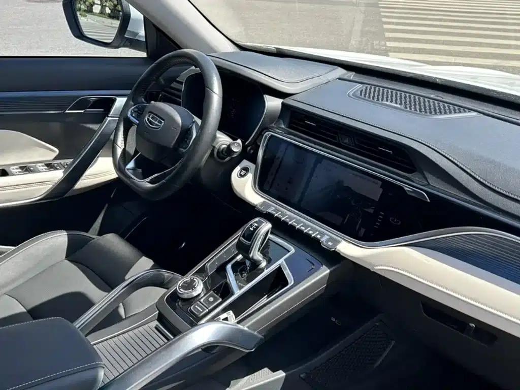 Geely Boyue 2022 Model Boyue X 1.8TD DCT Smart Edition — миниатюра 15