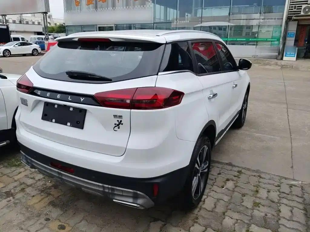 Geely Boyue 2022 1.8TD DCT Smart Edition — миниатюра 7