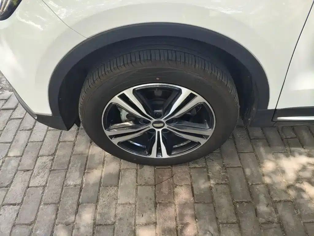 Geely Boyue 2022 1.8TD DCT Smart Edition — миниатюра 23