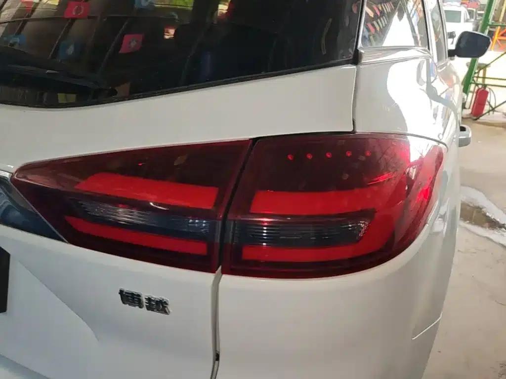 Geely Boyue 2018 1.8TD Automatic 2WD Intelligent Connected 4G Edition — миниатюра 8