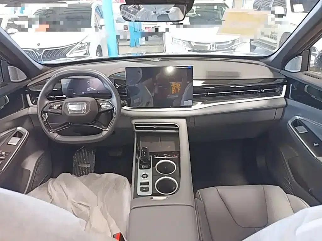 Geely Boyue 2026 1.5TD - Aspirational — миниатюра 10