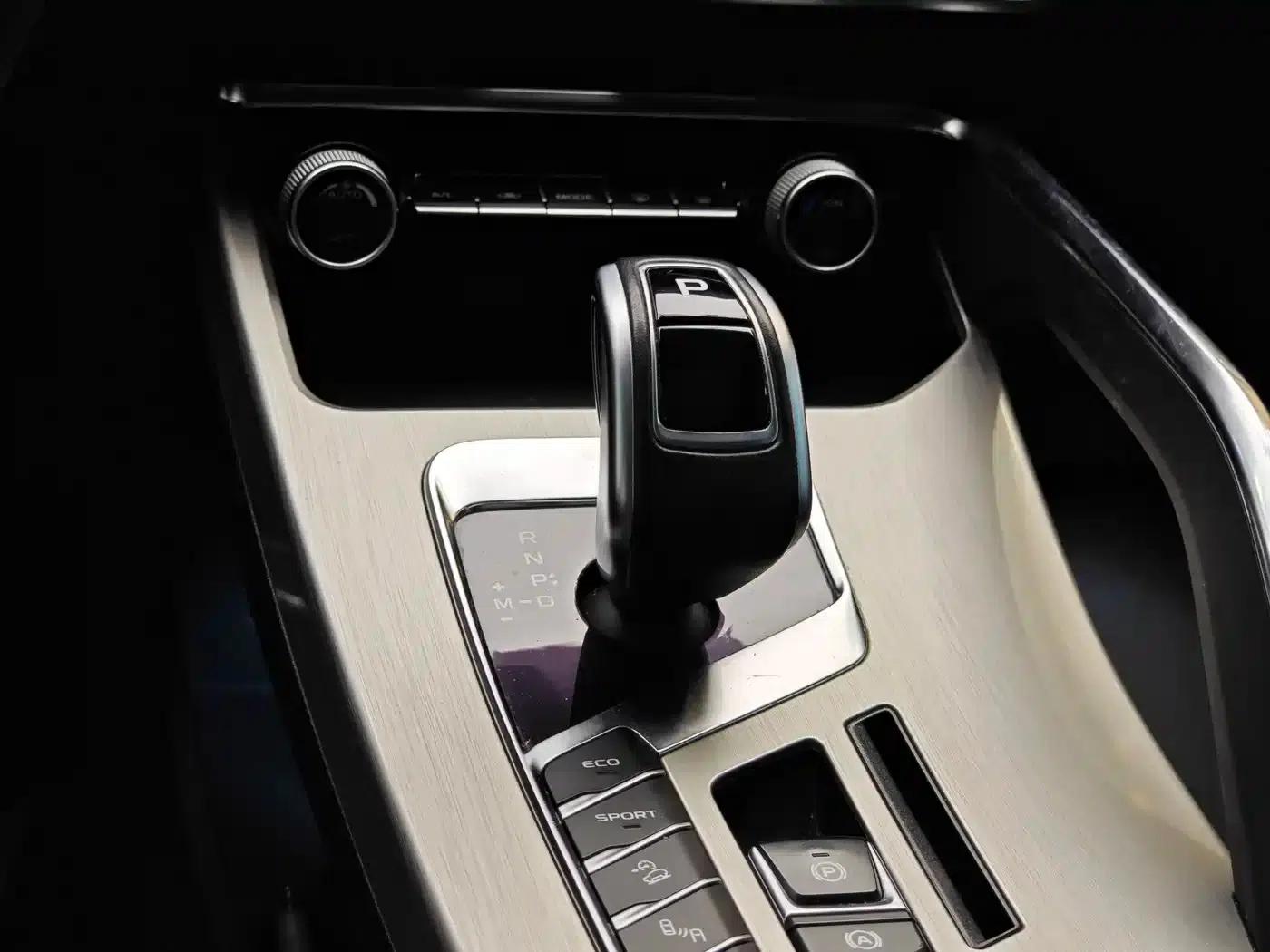 Geely Binyue 2019 Sport 260T DCT Ranger (National VI Emission Standard) — миниатюра 17