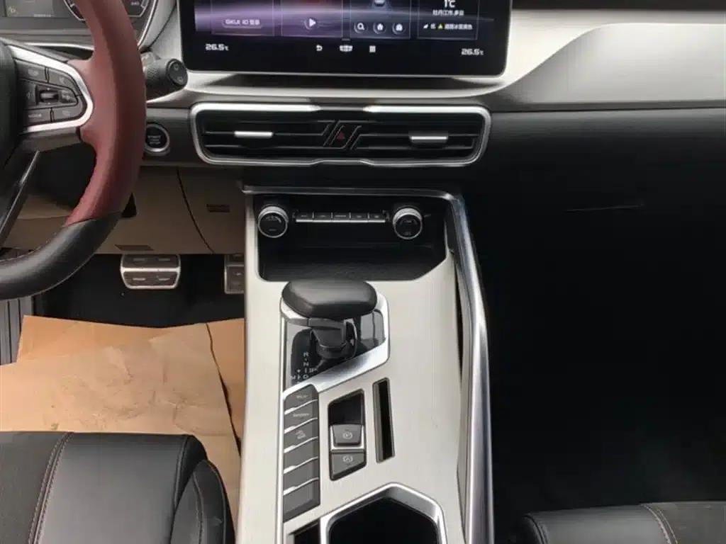 Geely Binyue 2021 1.5TD DCT Star Edition — миниатюра 13