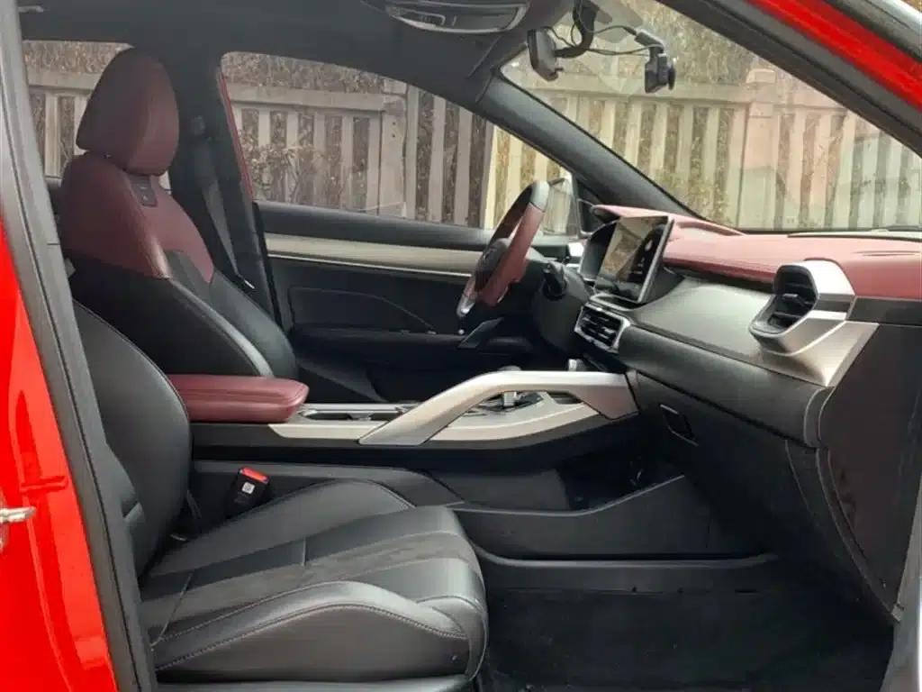 Geely Binyue 2021 1.5TD DCT Star Edition — миниатюра 17