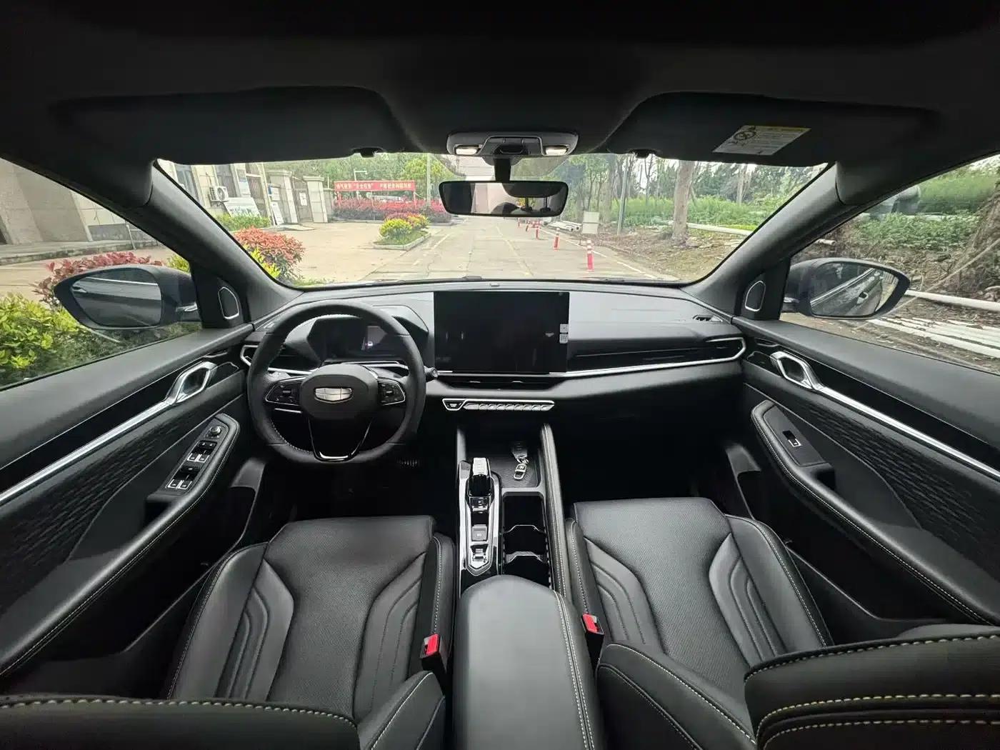 Geely Binyue 2025 Model Binyue L 1.5TD DCT Star Diamond — миниатюра 7