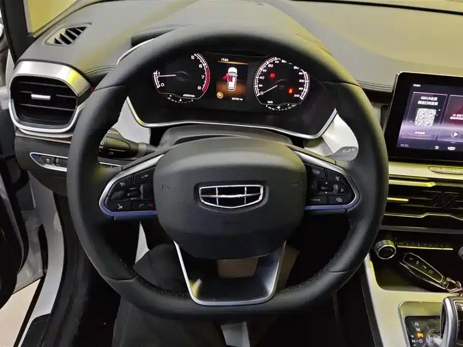 Geely Binyue 2020 Facelift 240T DCT Hunter — миниатюра 15