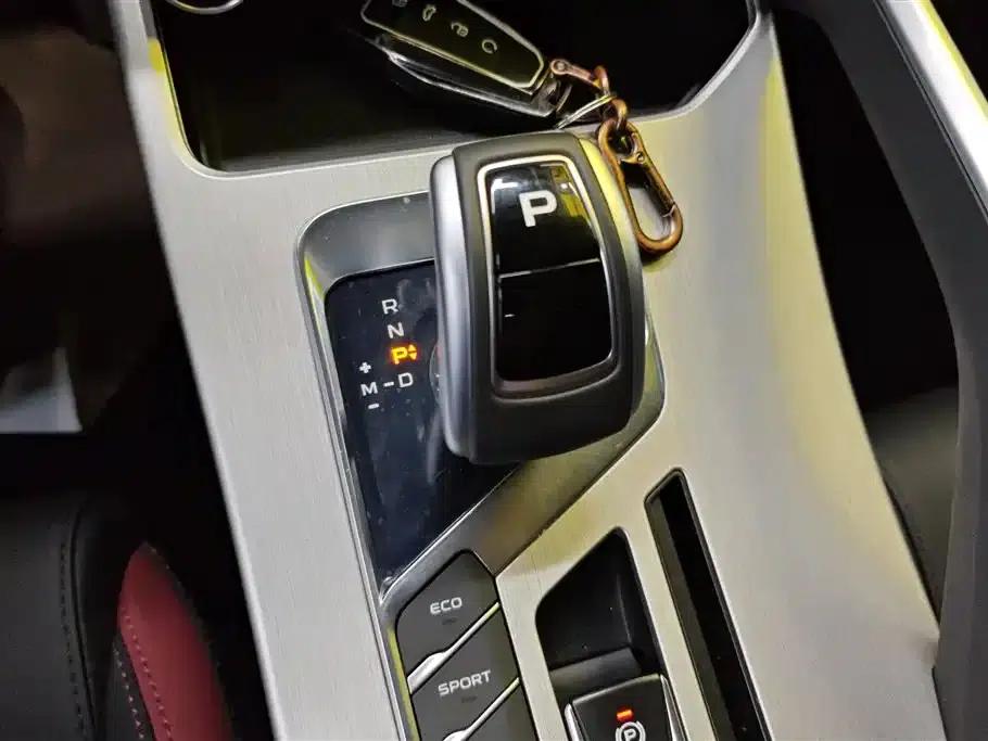 Geely Binyue 2020 Facelift 240T DCT Hunter — миниатюра 16