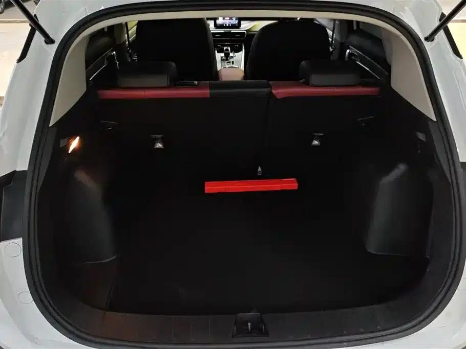 Geely Binyue 2020 Facelift 240T DCT Hunter — миниатюра 4