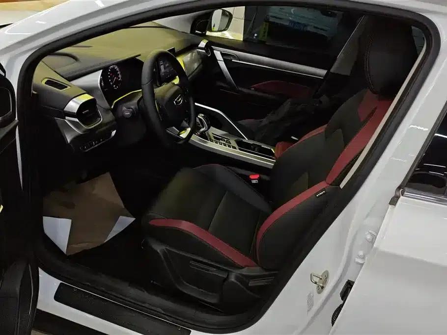 Geely Binyue 2020 Facelift 240T DCT Hunter — миниатюра 9