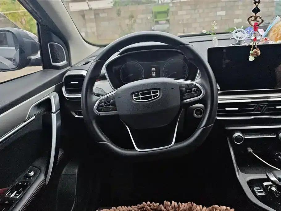 Geely Binyue 2021 1.4T DCT Platinum Edition — миниатюра 15