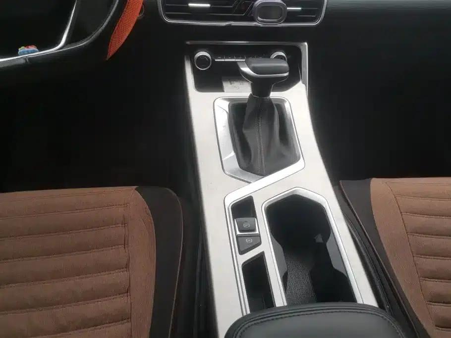 Geely Binyue 2025 1.5L CVT Super Power — миниатюра 16