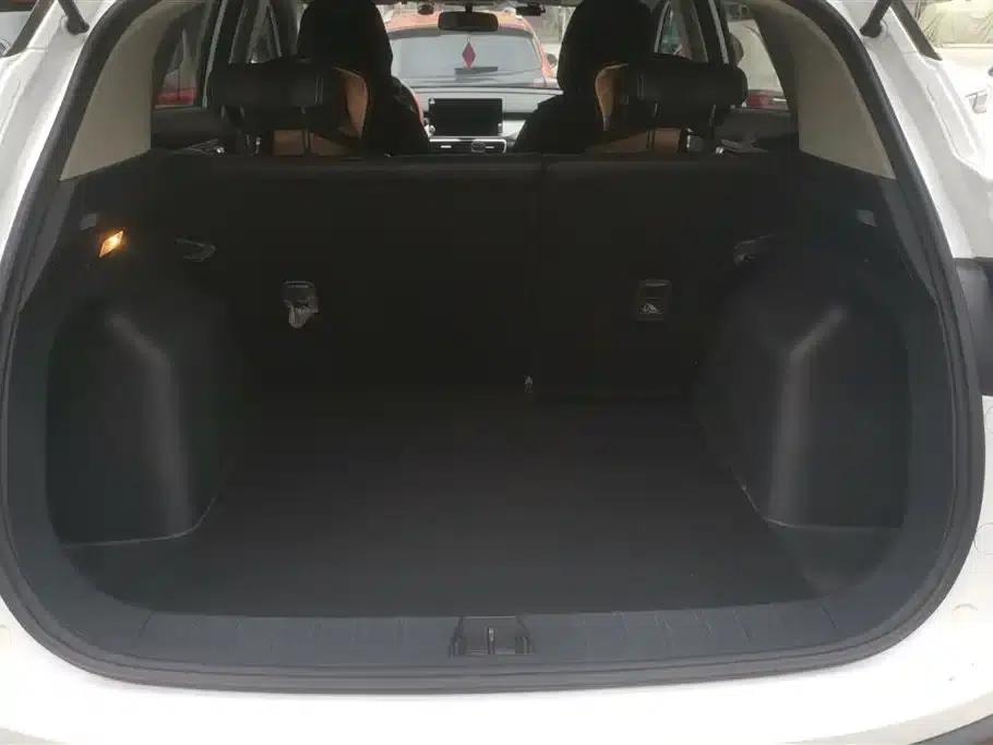 Geely Binyue 2025 1.5L CVT Super Power — миниатюра 4